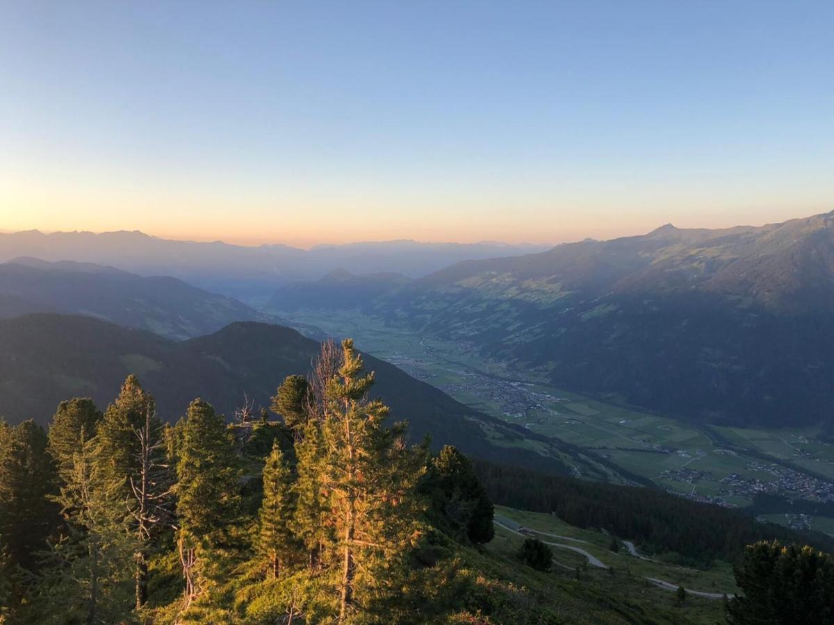 Haus Sonnenschein Appartement Hart im Zillertal Buitenkant foto