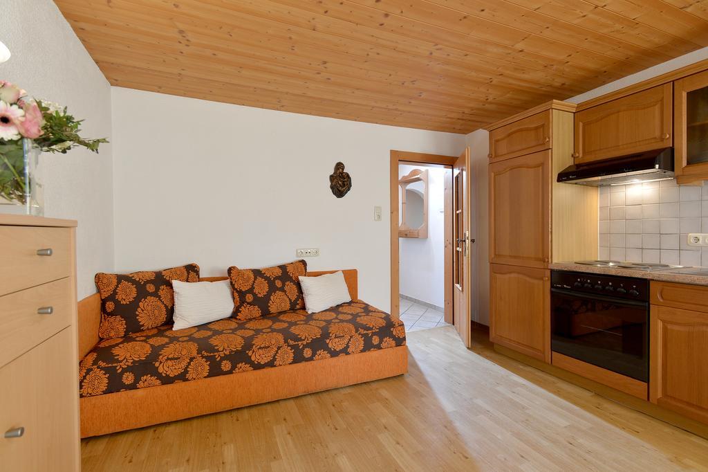 Haus Sonnenschein Appartement Hart im Zillertal Kamer foto