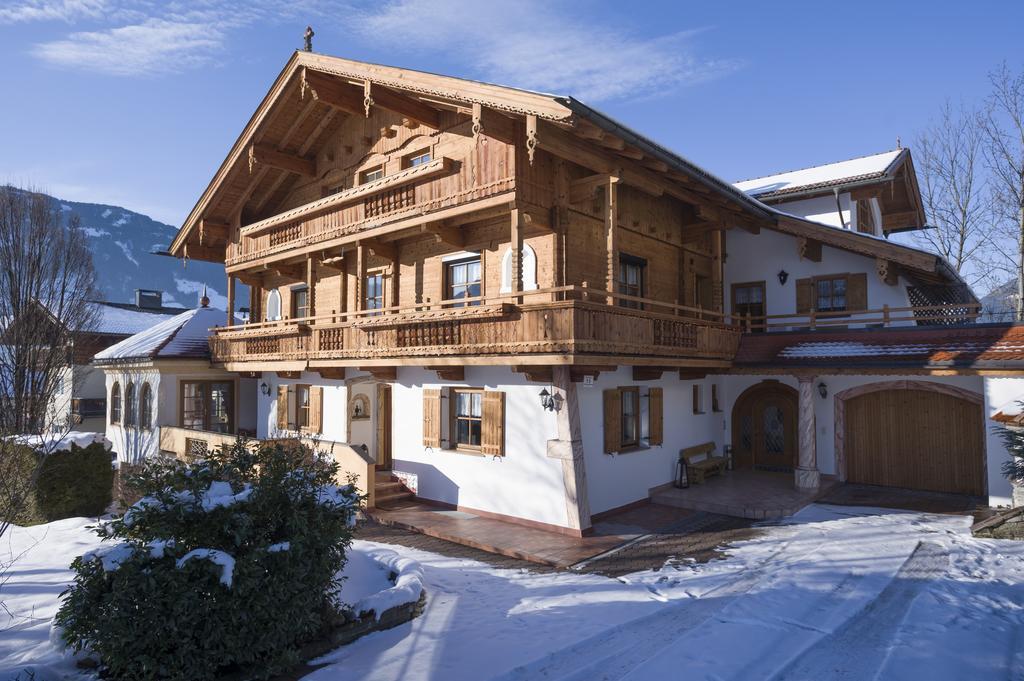 Haus Sonnenschein Appartement Hart im Zillertal Buitenkant foto